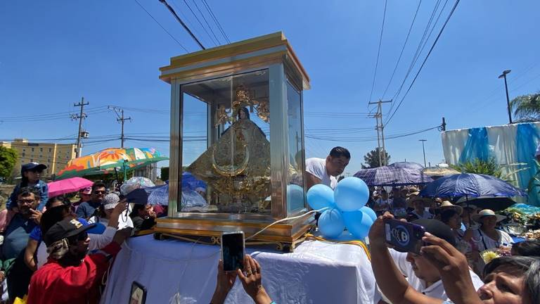 Salamanca recibe con devoción a la Virgen Peregrina de San Juan de los Lagos