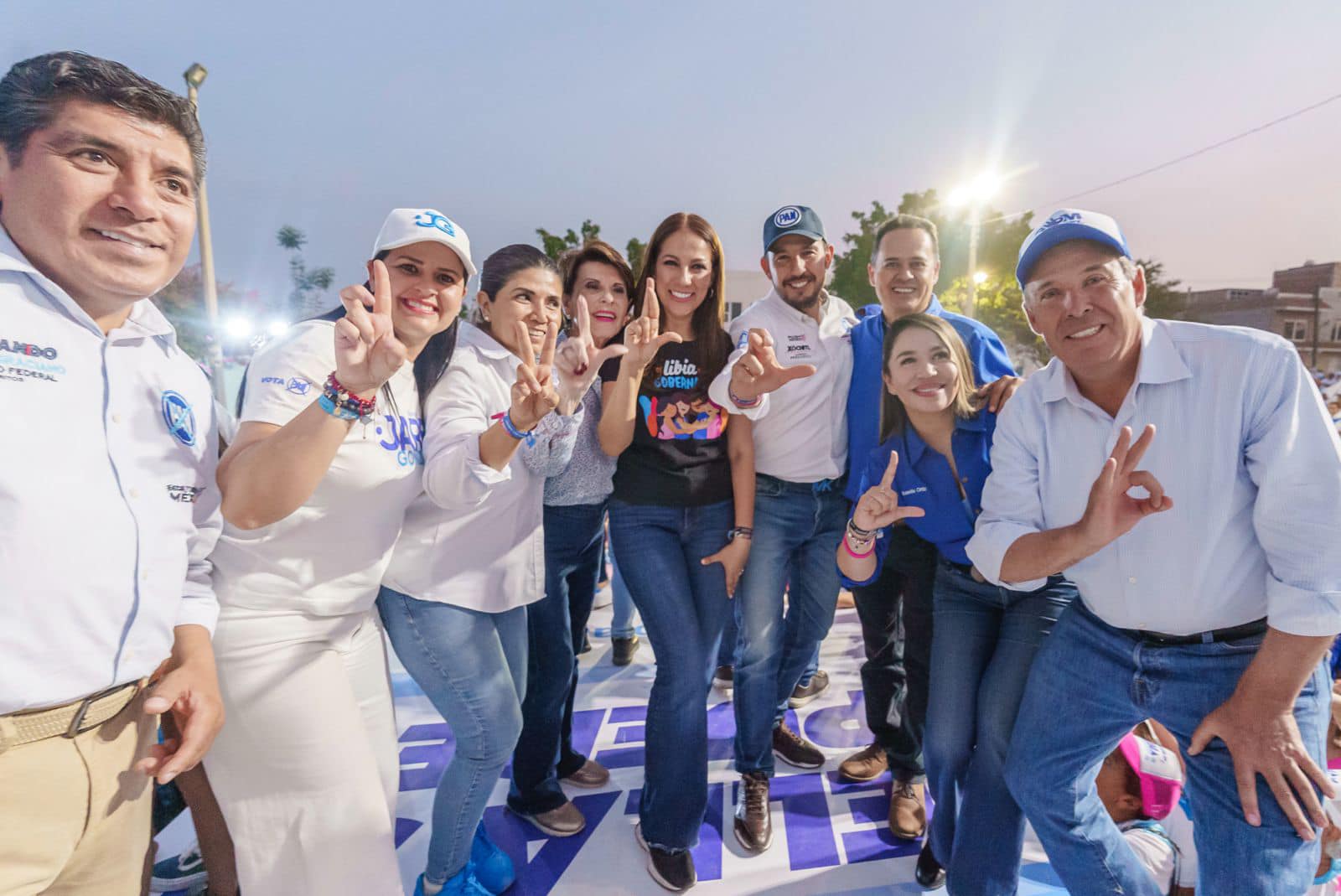 Libia Dennise García celebra el Día de las Madres y recibe respaldo en Ribera de la Presa