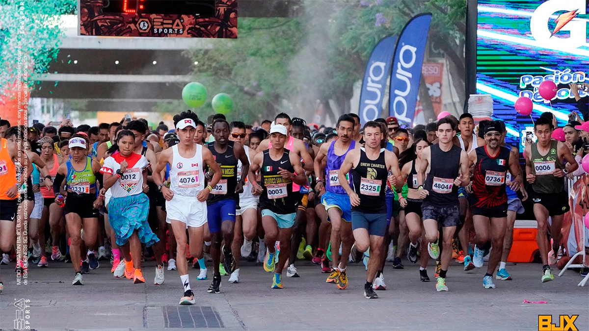 Éxito rotundo en el Medio Maratón Bajío 2024: Más de 6,000 corredores participan en León