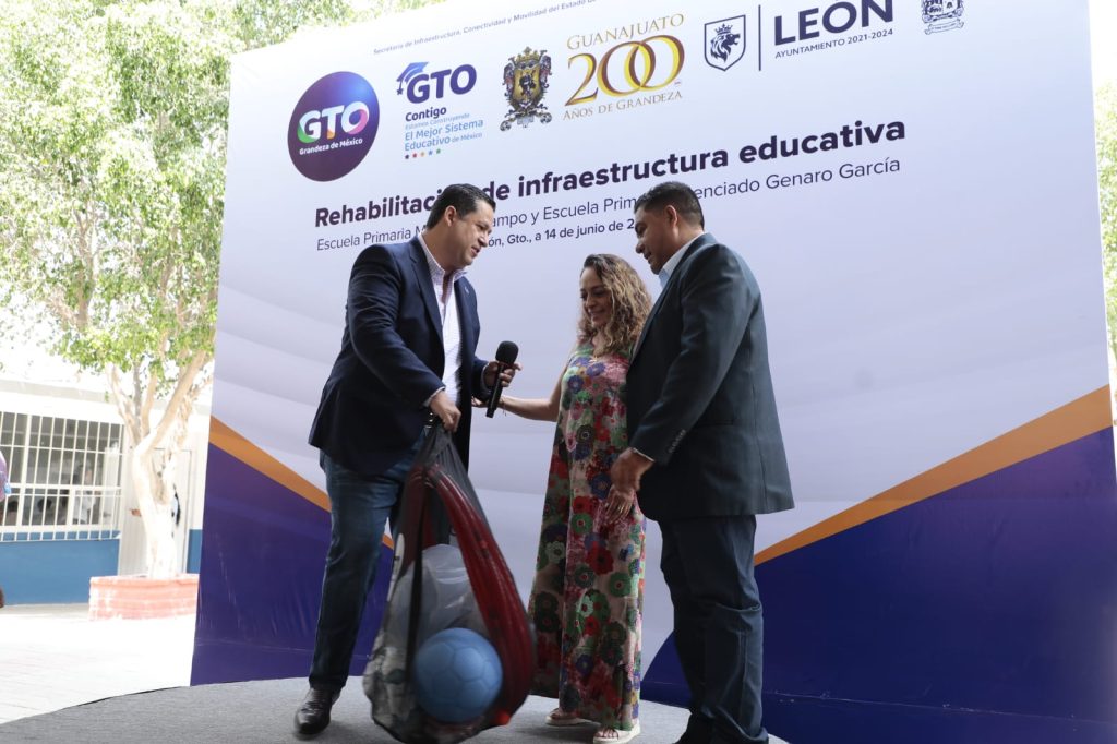 En Guanajuato sigue apostando a la Educación: Diego Sinhue