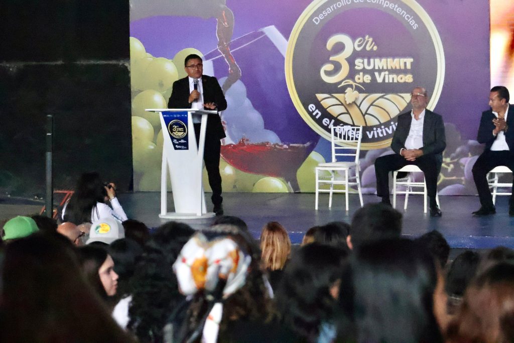 Inicia el 3er. SUMMIT de Vinos y el 2do. Festival de la Vendimia Universitaria en Guanajuato