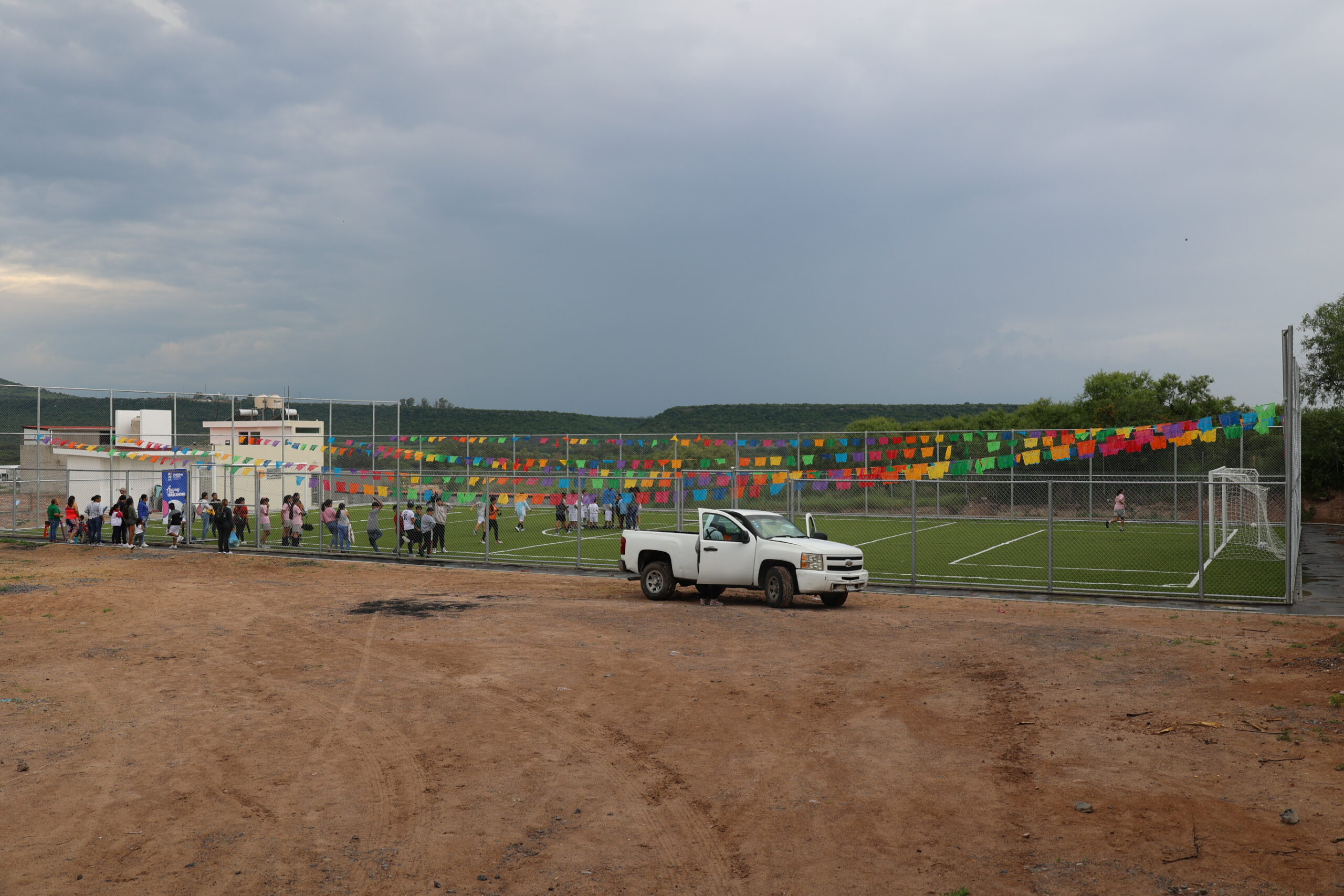 Inauguran Nueva Cancha de Fútbol en Valle de Los Girasoles