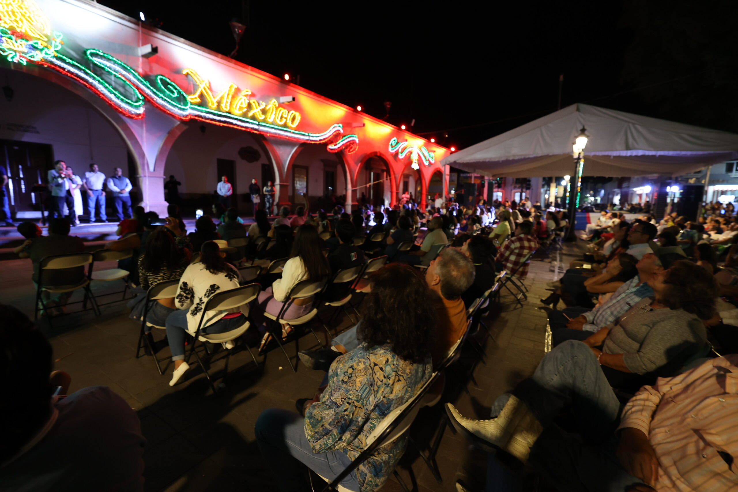 Fiestas Patrias Purísima: Un Espectáculo de Luces que Enciende el Corazón de México