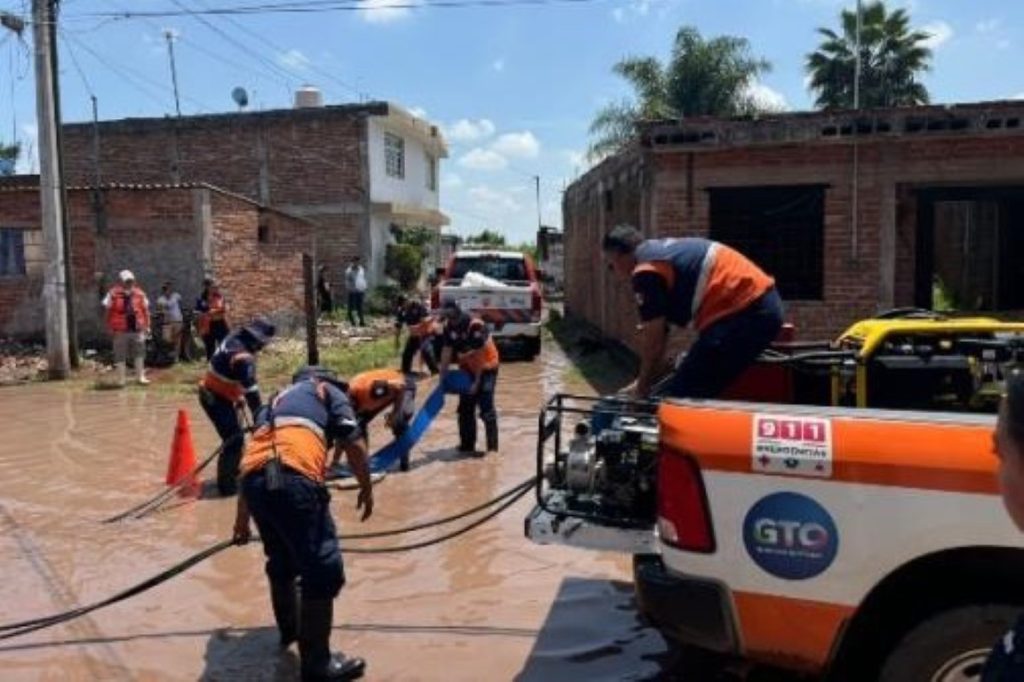 Fuertes lluvias en Guanajuato: Inundaciones y desbordamientos afectan a varios municipios