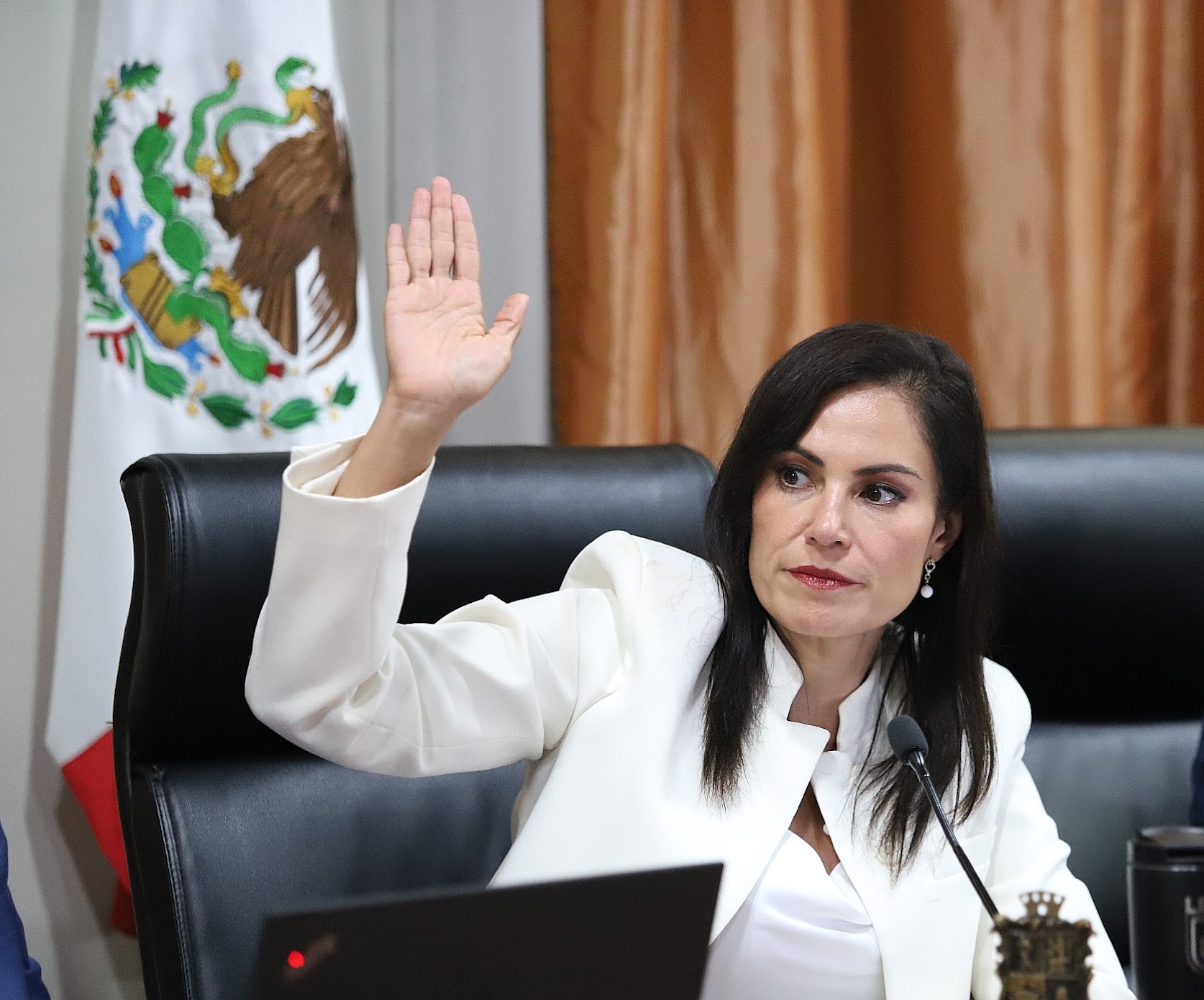 Ale Gutiérrez presenta logros clave en su Tercer Informe de Gobierno