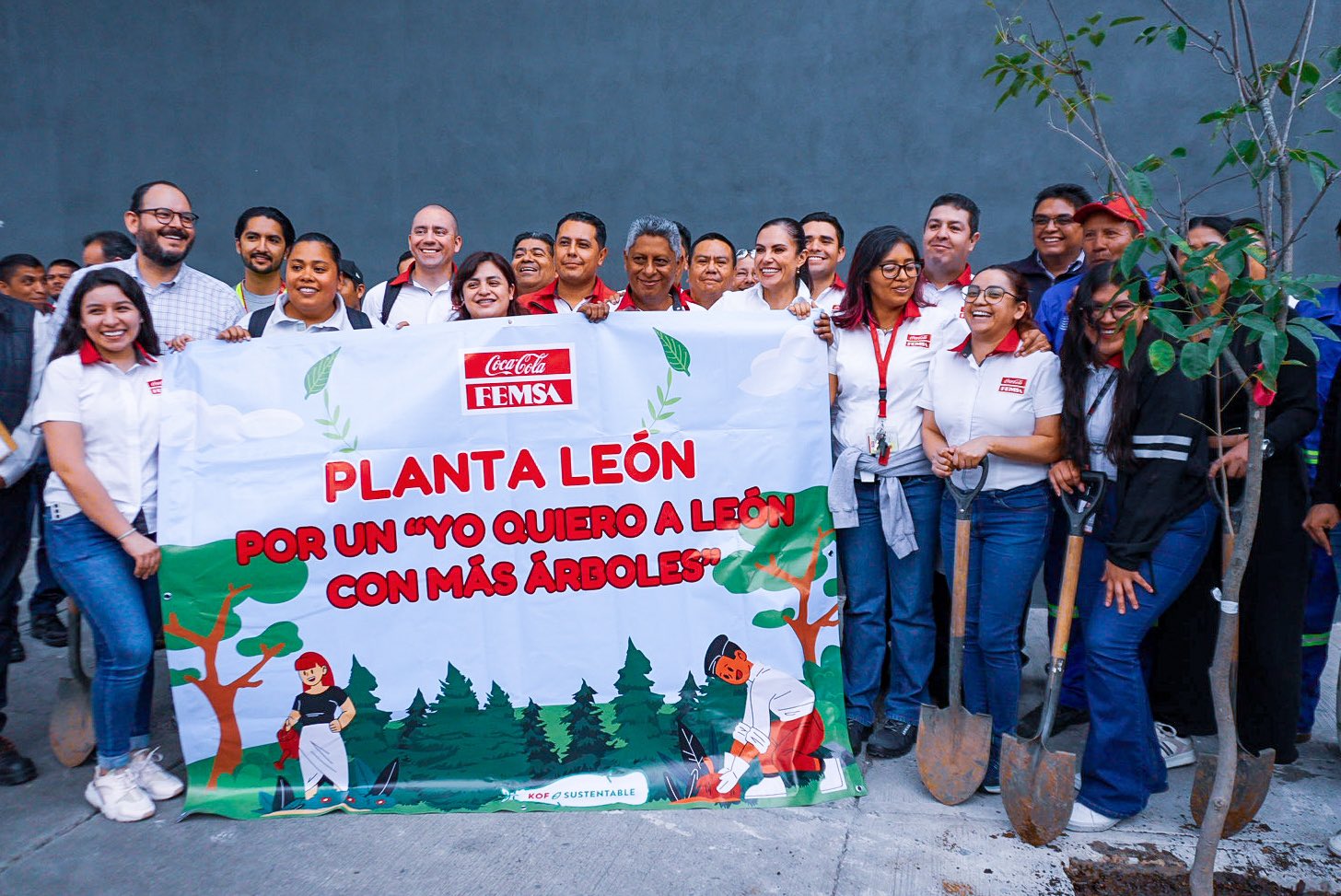 Coca-Cola FEMSA se suma a “Yo Quiero a León con Más Árboles” y planta 24 nuevos árboles