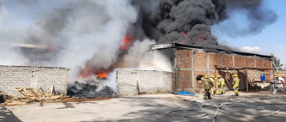 incendio en recicladoras