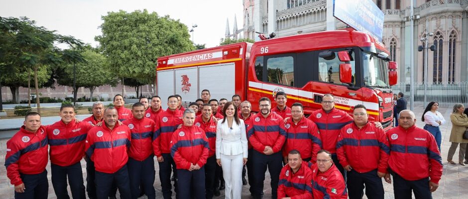 Equipamiento bomberos León