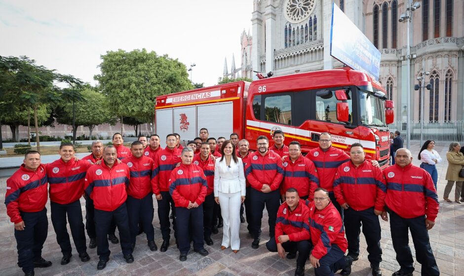 Equipamiento bomberos León