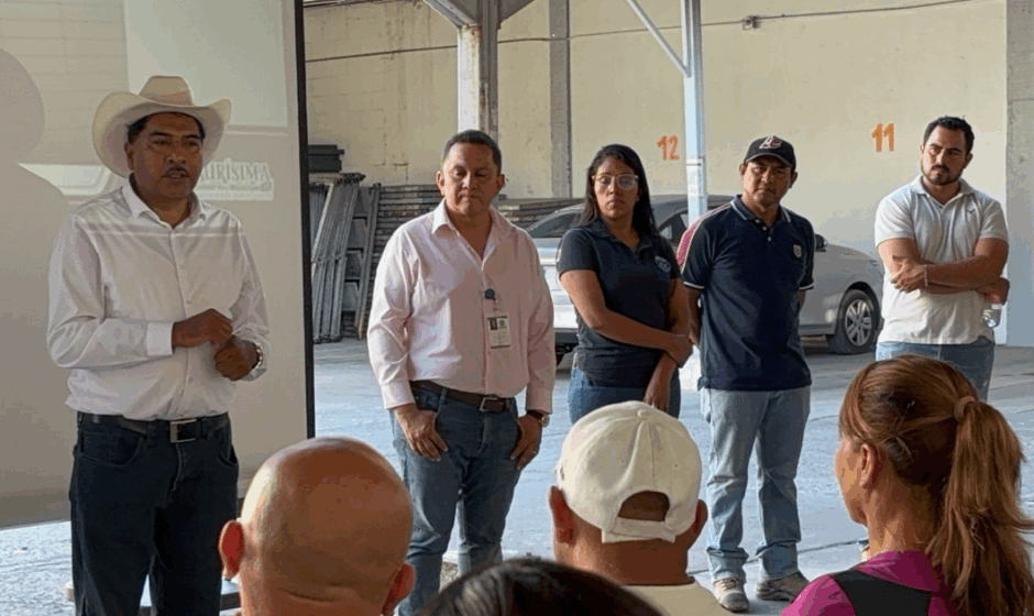 Aquí Presente Purísima