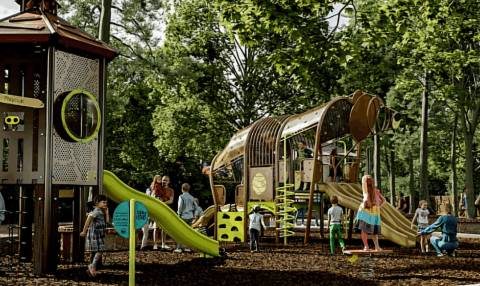 Juegos infantiles en Zoológico