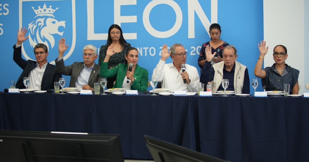 León Fortalece Participación Ciudadana con Sistema de Consejos