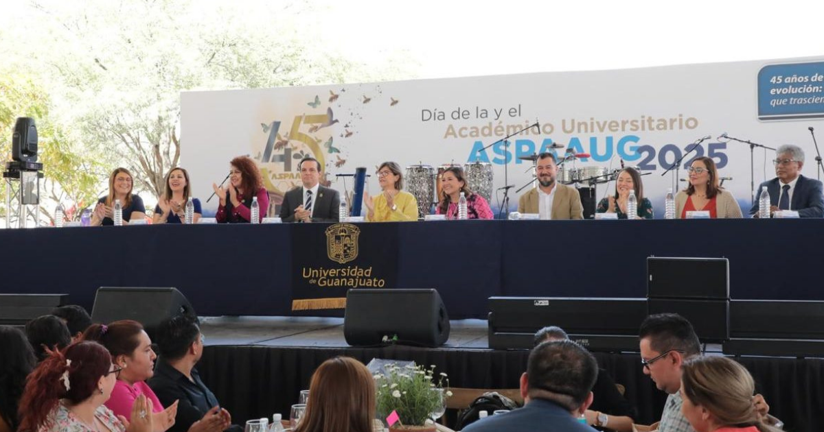Gobierno de Guanajuato Reconoce a Académicos de la Universidad por su Compromiso y Vocación