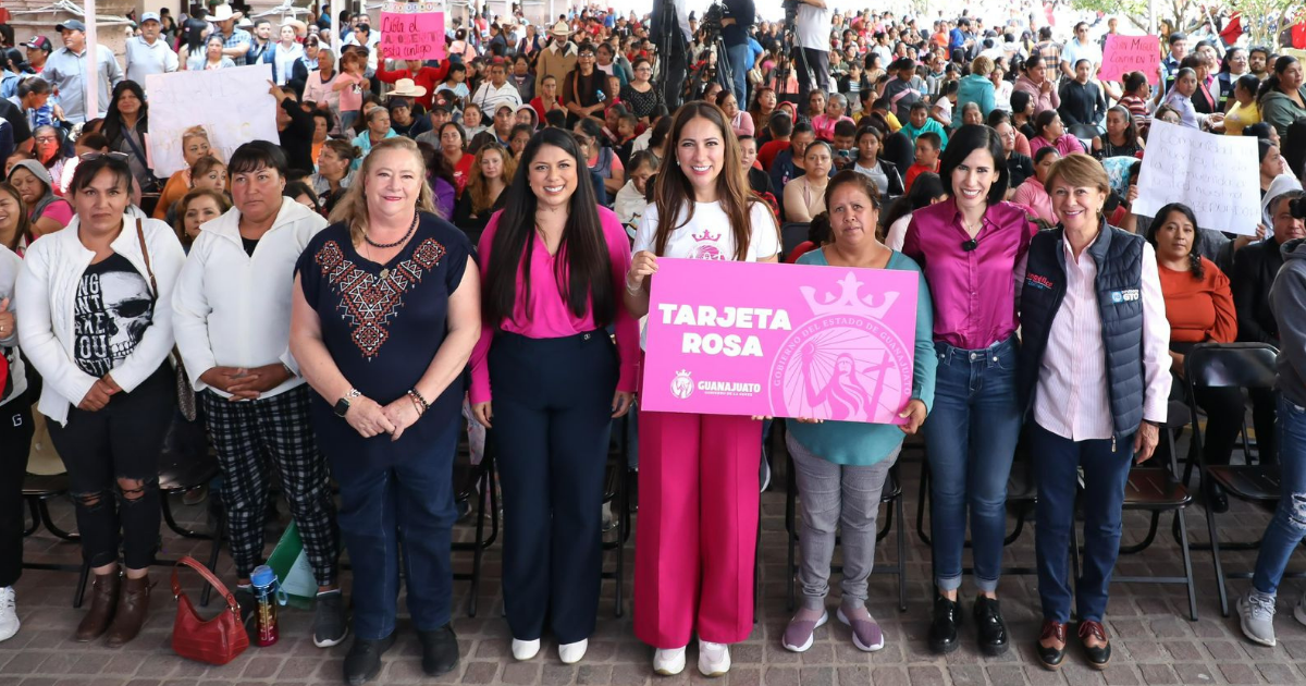 Libia García impulsa justicia social y bienestar en San Felipe con apoyos para mujeres, campo y vivienda