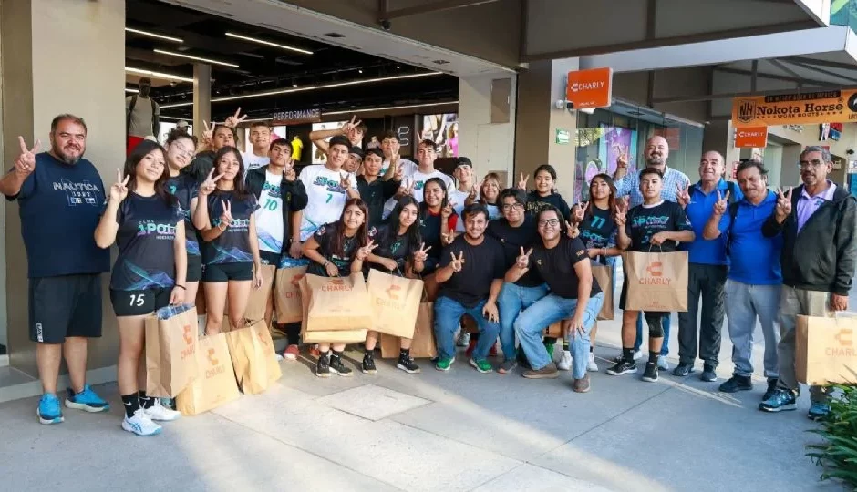 Equipo Apolo recupera pertenencias robadas
