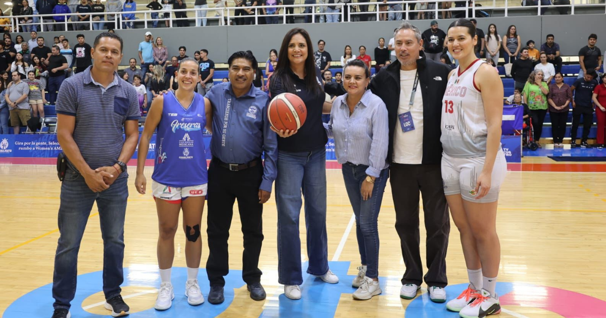 Selección Femenil enciende la Gira de la Gente en Purísima