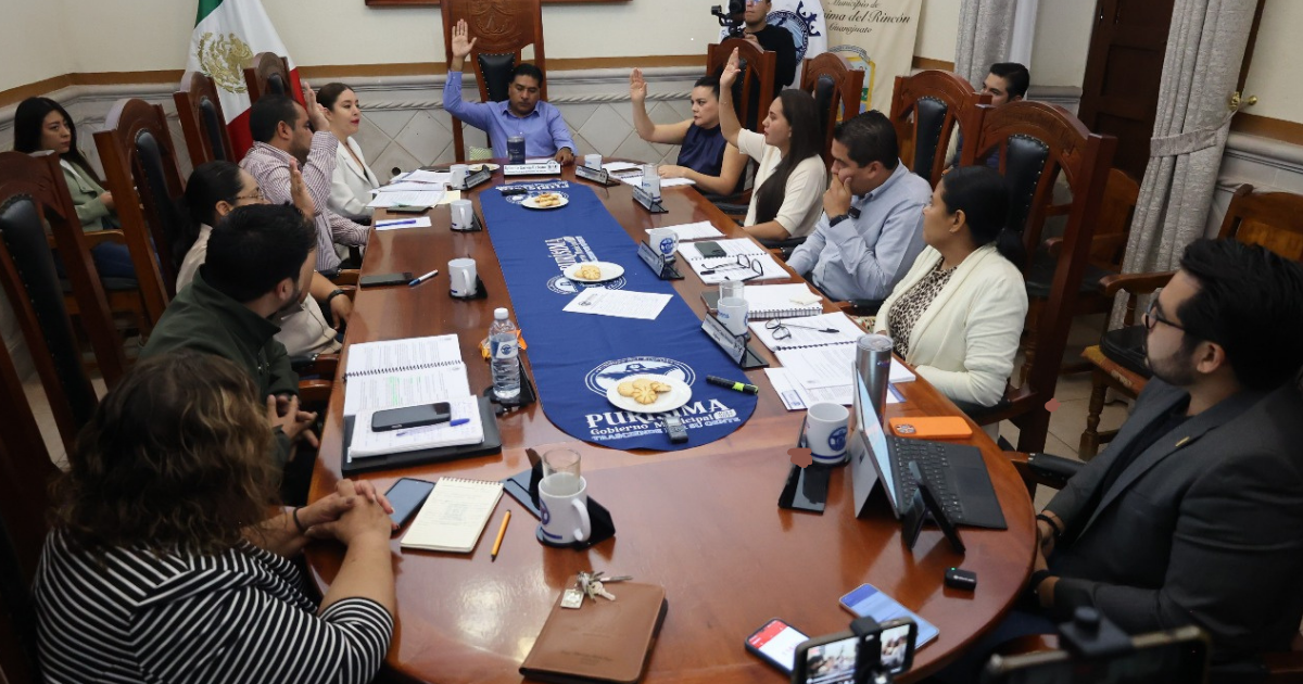 Aprueban con mayoría legal la continuidad de Laura Ramírez en el Comité de Feria 2025
