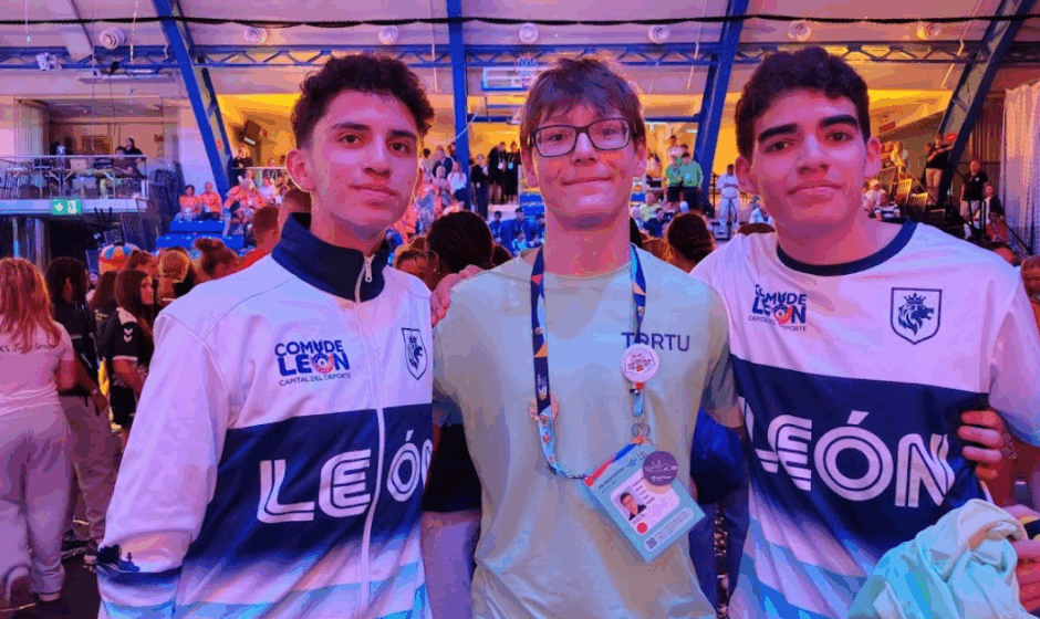 León en juegos internacionales