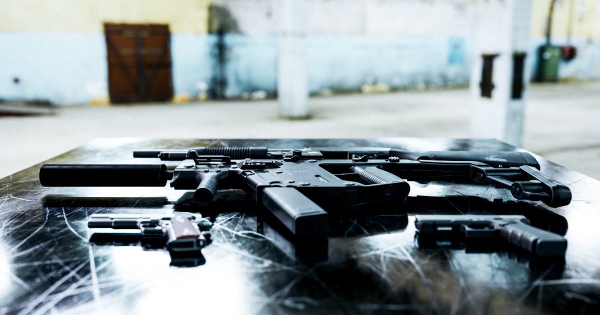 Policía de León asegura arsenal y captura a cuatro hombres armados