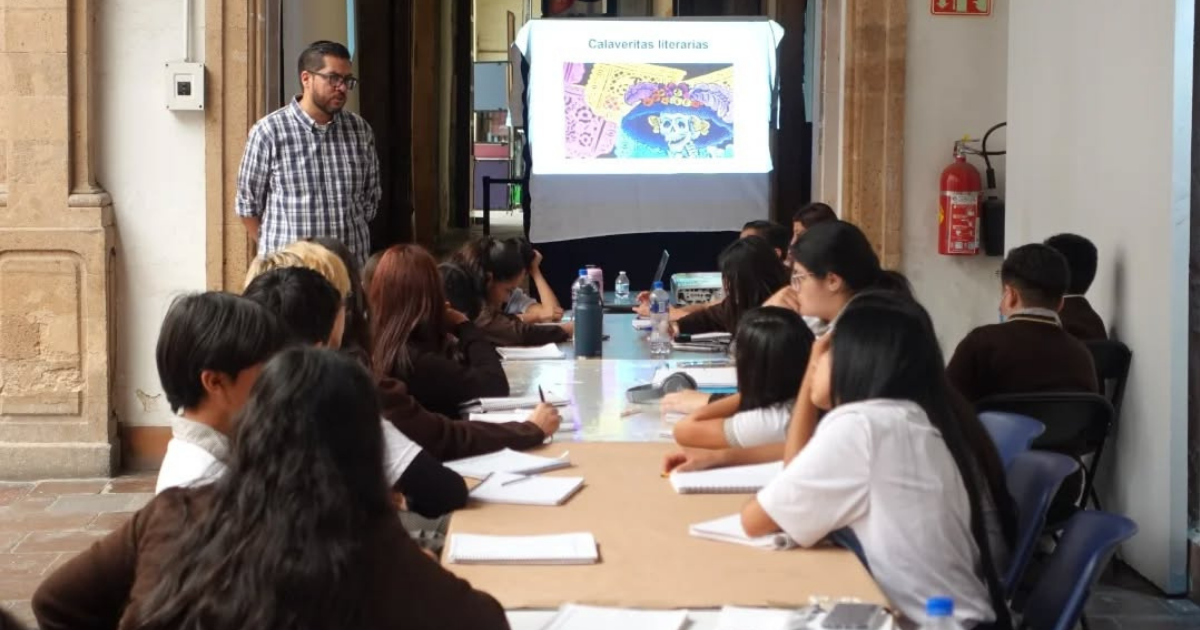 Calaveritas Literarias 2025: León celebra la tradición con humor y creatividad