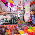 Calaveritas Literarias 2025: León celebra la tradición con humor y creatividad
