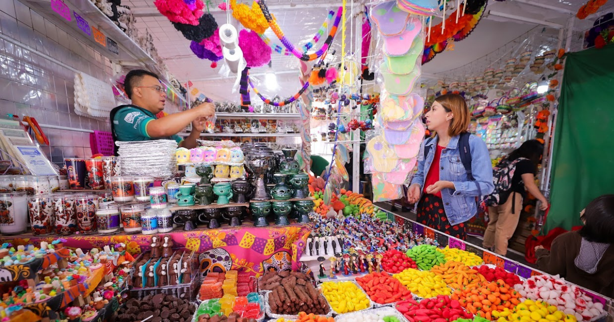 Artesanos se fortalecen rumbo a la Feria del Alfeñique León 2025