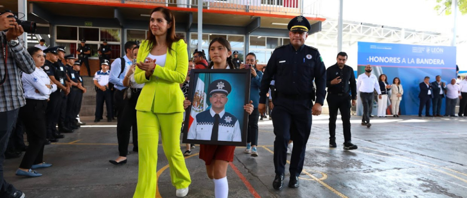 Héroe de la Policía