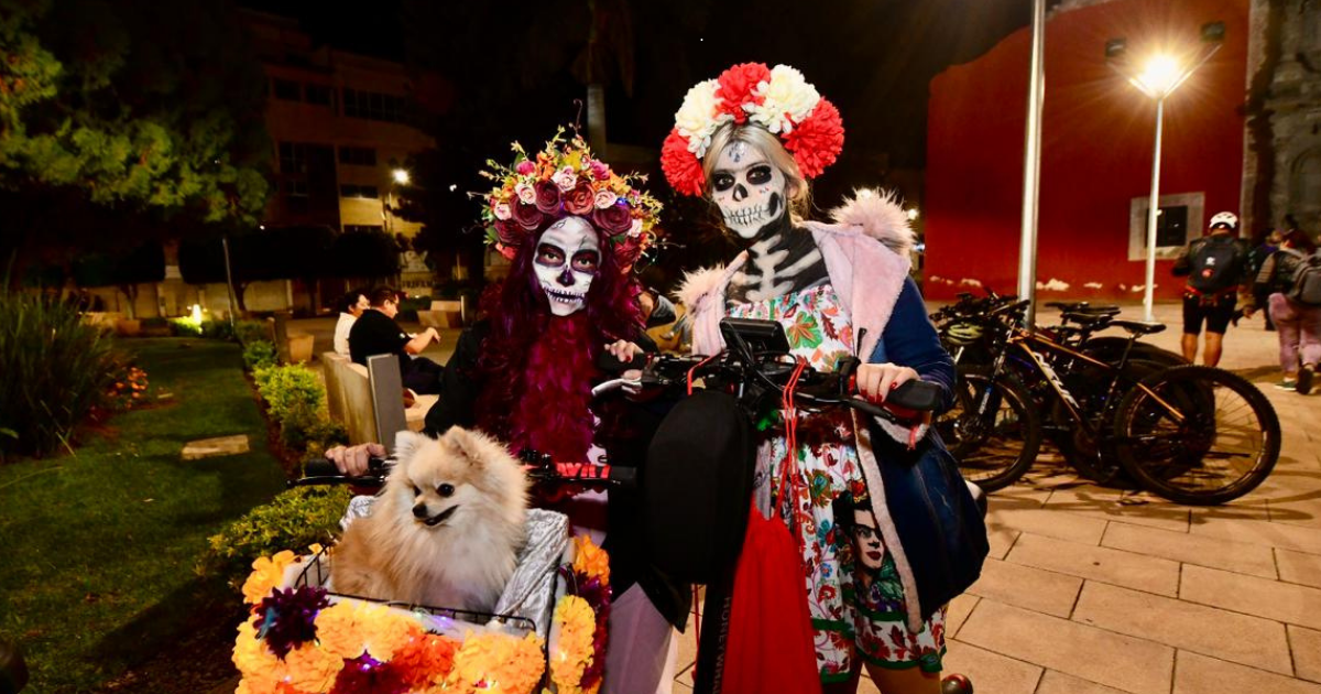 Irapuato invita al Paseo Ciclista de Catrines y Catrinas por el Día de Muertos