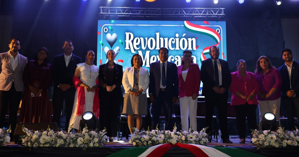 Desfile de la Revolución Mexicana en Purísima del Rincón deslumbra con más de 4 mil participantes