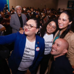 Enlace Laboral Mujeres Aliadas impulsa empleo femenino con 200 vacantes en Cortazar