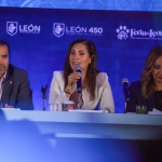 León 450: la exposición que lleva el orgullo leonés al Senado de la República