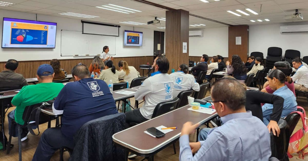 Capacitación con perspectiva de género fortalece al funcionariado de León