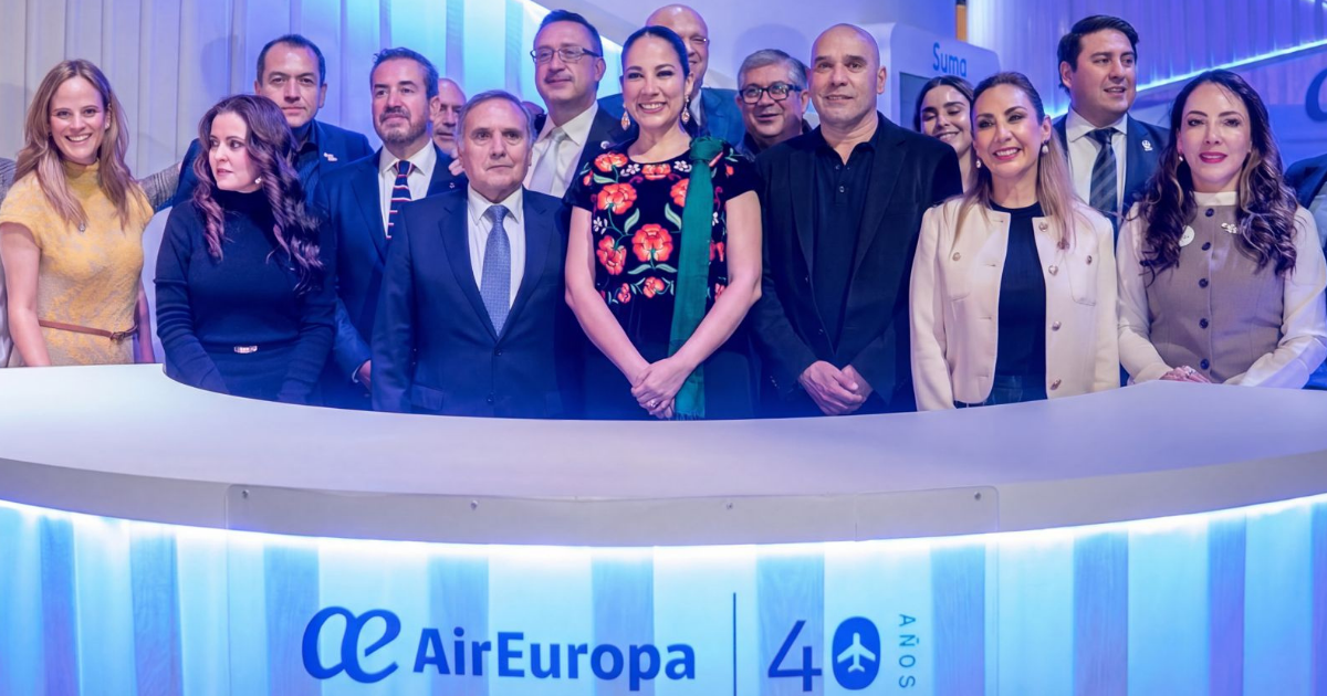 Libia Dennise anuncia nueva ruta aérea directa Bajío-Madrid