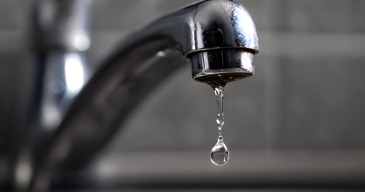 SAPAL reinicia llenado tras reparar fuga en tuberías