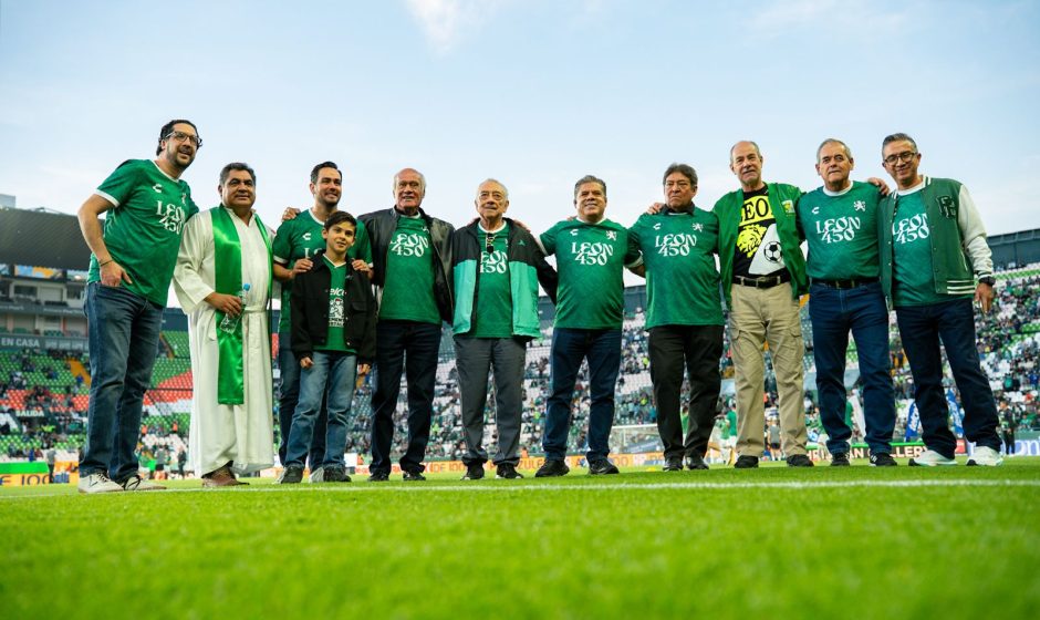 Club León estrena jersey por León 450