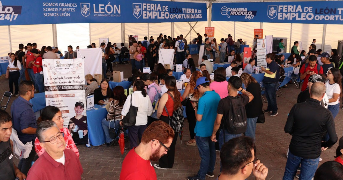 Feria de Empleo León impulsa 1,400 vacantes y conecta talento local con más de 100 empresas