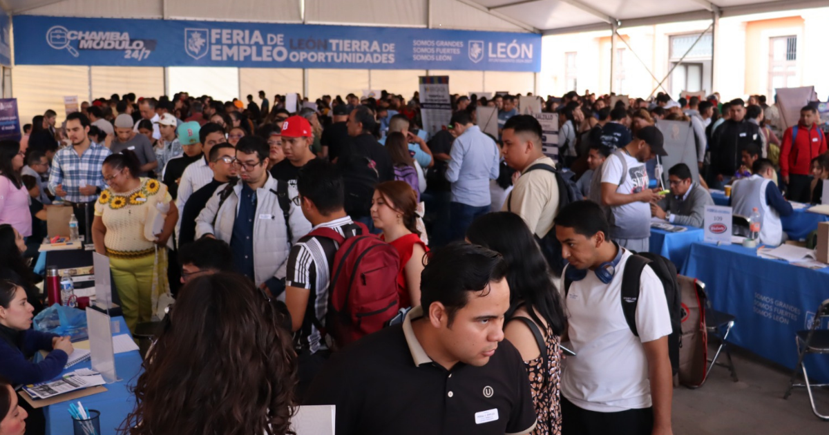 Feria del empleo en León impulsa oportunidades y conecta a miles con trabajo formal