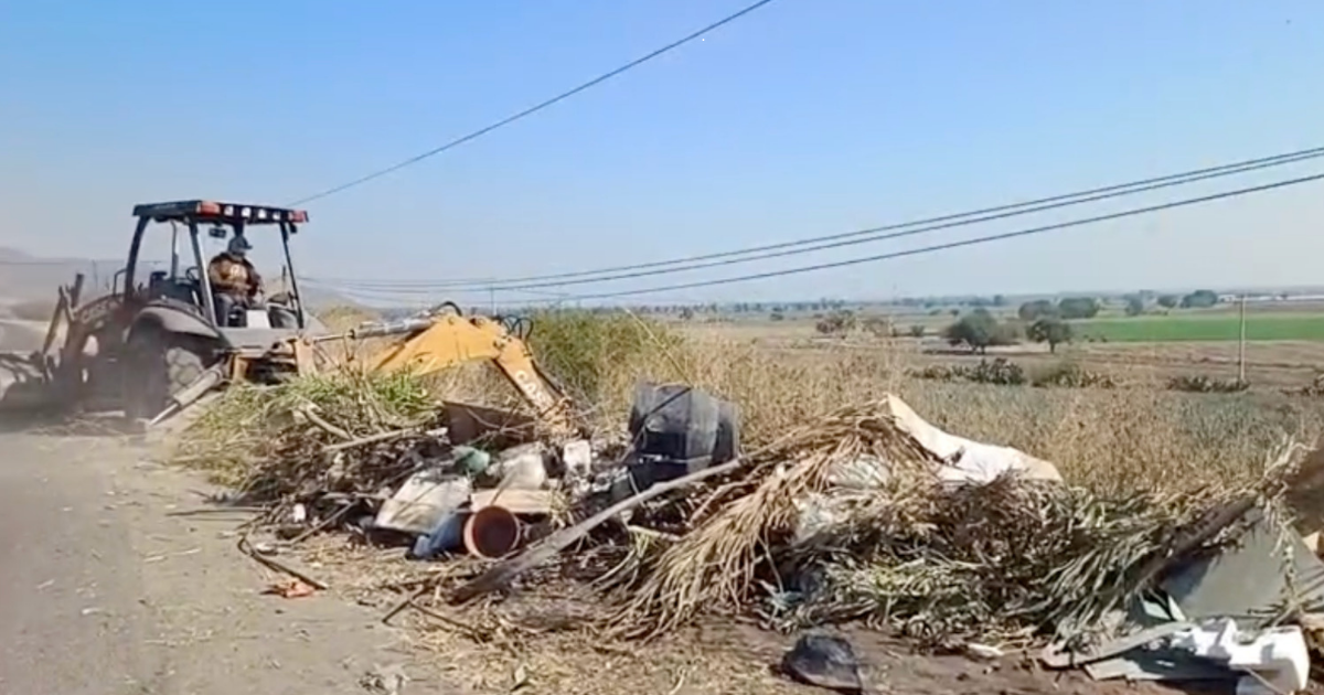 Retiran 56 metros cúbicos de basura en Purísima del Rincón y refuerzan llamado contra tiraderos clandestinos