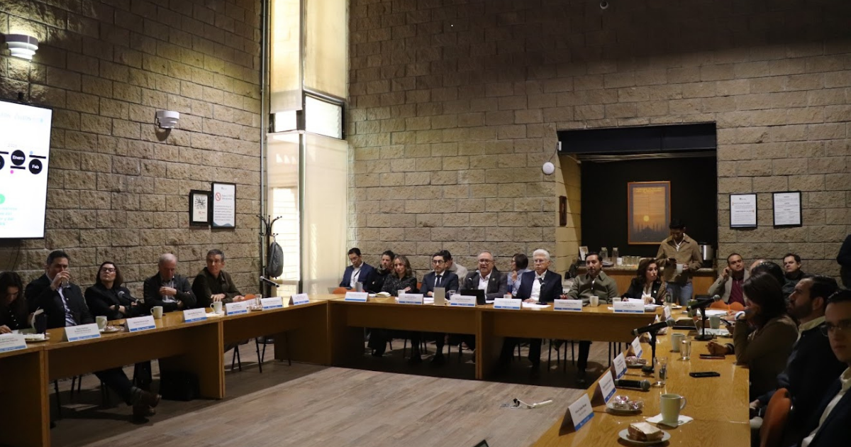 PMDUOET León avanza: IMPLAN avala plan clave para el desarrollo urbano sostenible