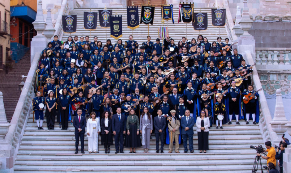 Estudiantina UG Patrimonio