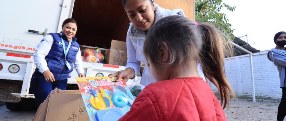 Regala una sonrisa León