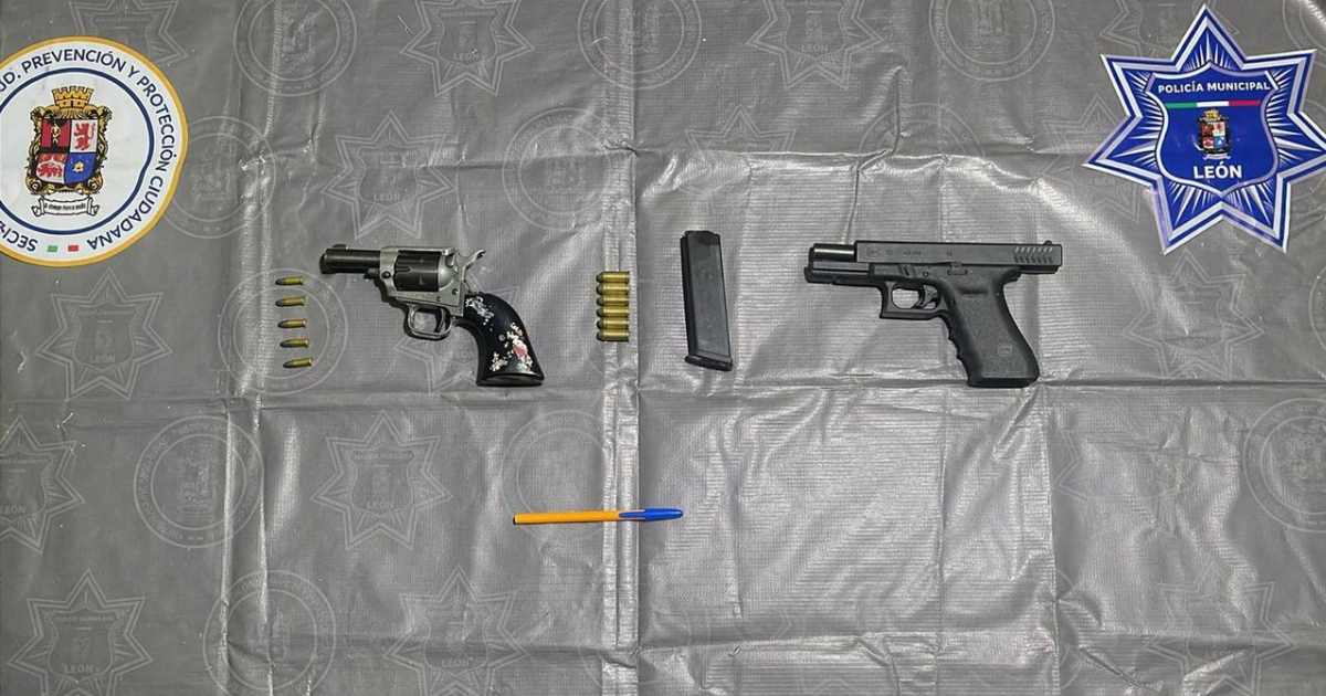 Detención con armas en León: capturan a dos personas con arsenal en colonia León I