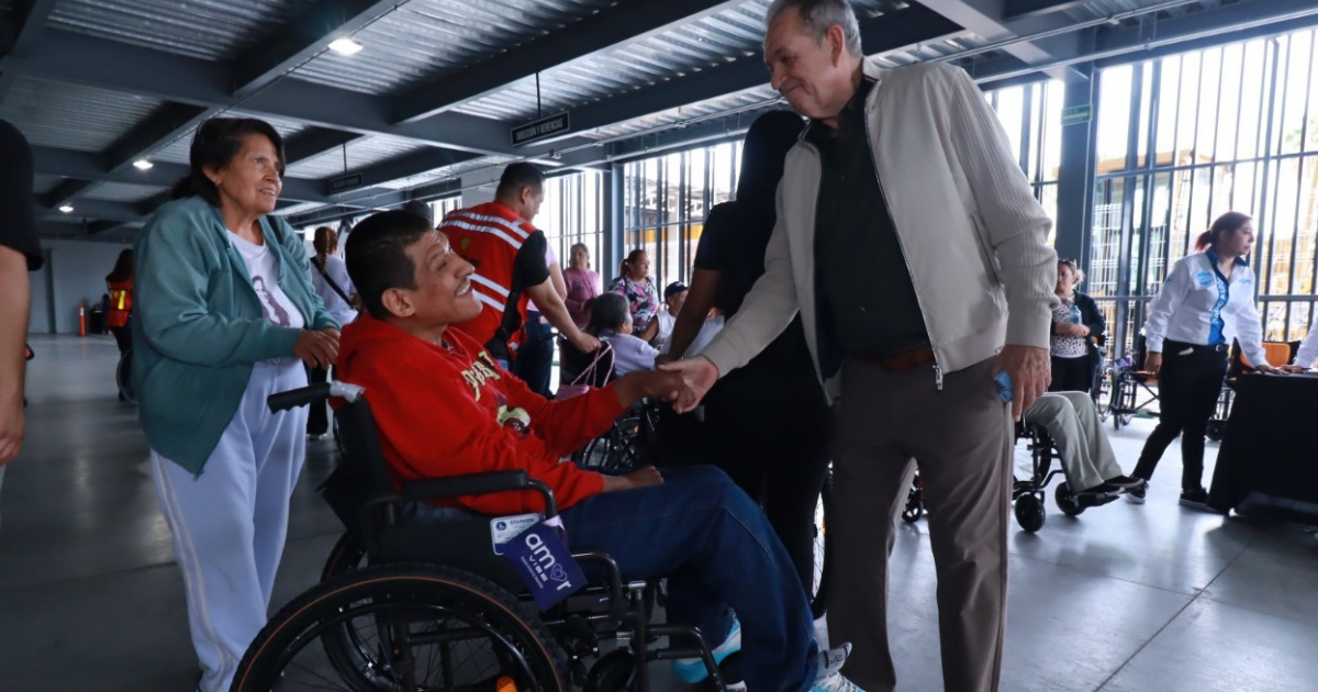 Apoyos para personas con discapacidad transforman la vida de 145 beneficiarios en León