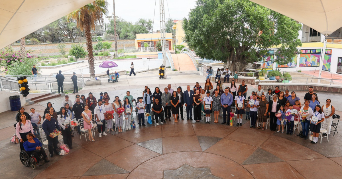 Graduación CEA fortalece la educación y abre nuevas oportunidades en Purísima del Rincón