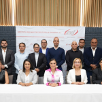 Mural mundialista en León impulsa el talento juvenil y transforma espacios públicos