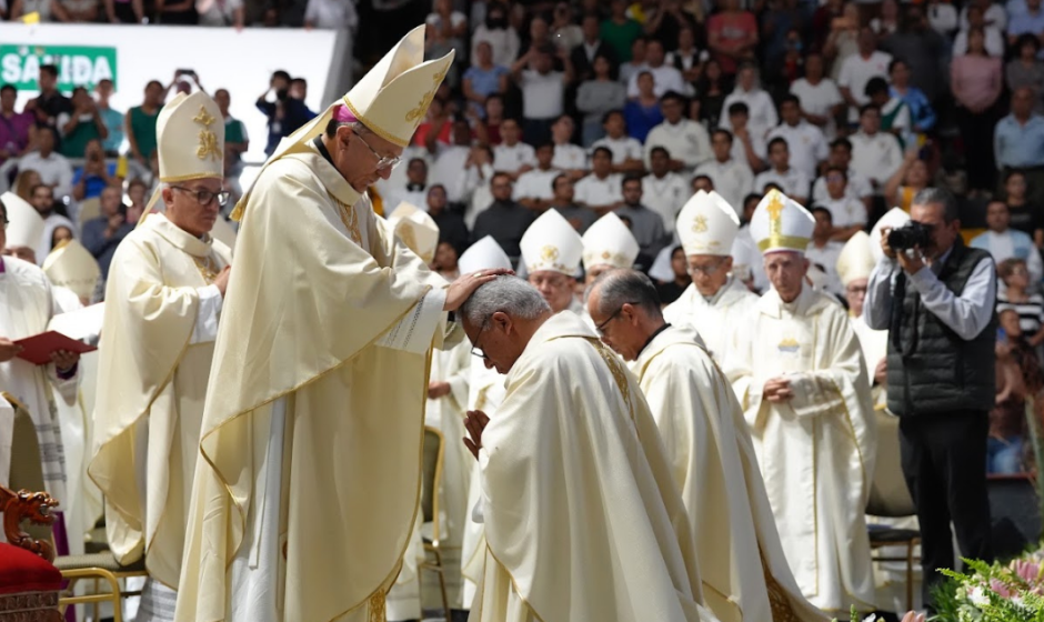 Obispos auxiliares León
