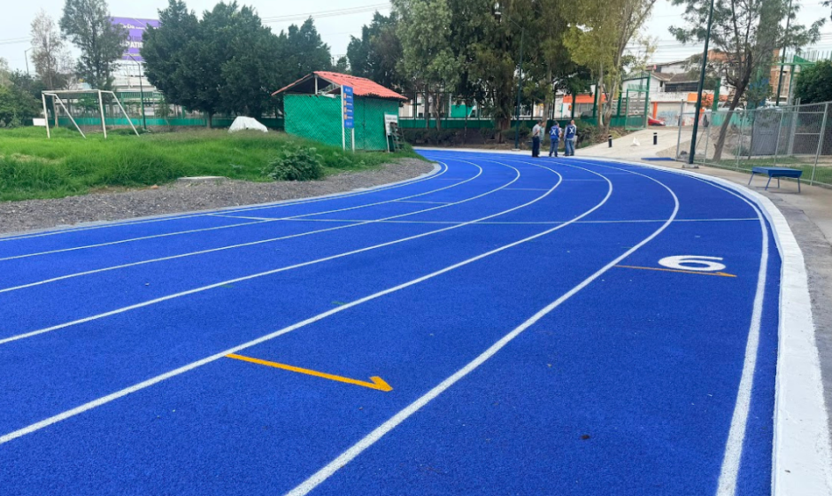 Pista de atletismo renovada