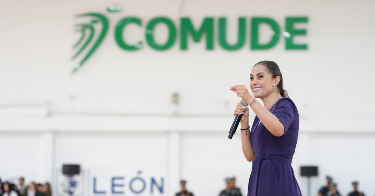 Auditorio Mano Santa recupera su brillo y fortalece el deporte en León