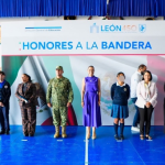 Renuevan 2.3 kilómetros de banquetas en barrios tradicionales de León
