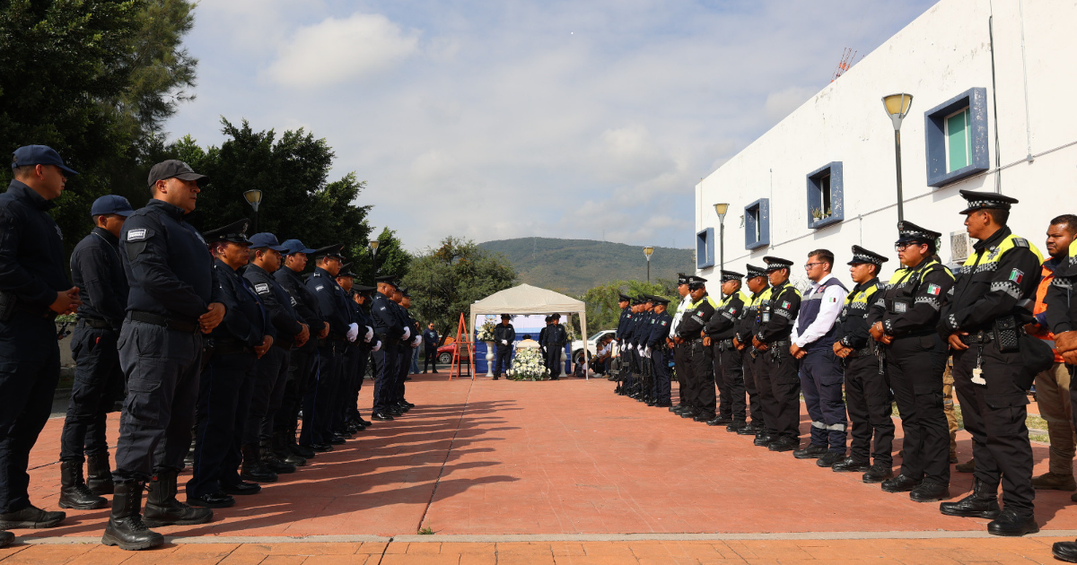 Purísima del Rincón despide con honores a policía María Angélica y exige justicia